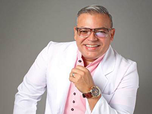 Dr. Pedro Luis León T.