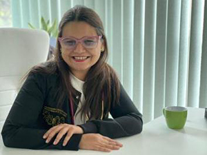 Dra. Adriana Mejía Montañez