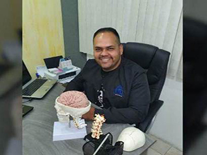 Dr. Nicolás Quintana